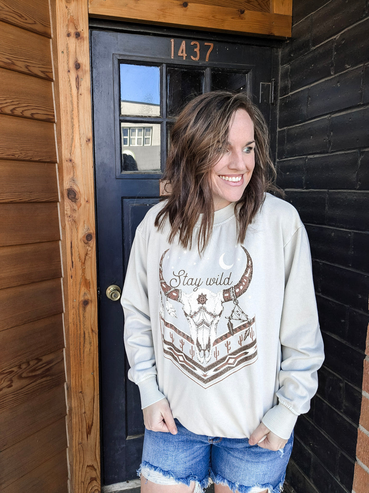 Stay Wild Graphic Sweatshirt - Mineral Oatmeal
