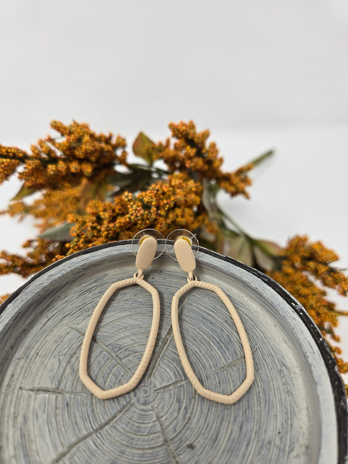 Vanilla Mist Earrings