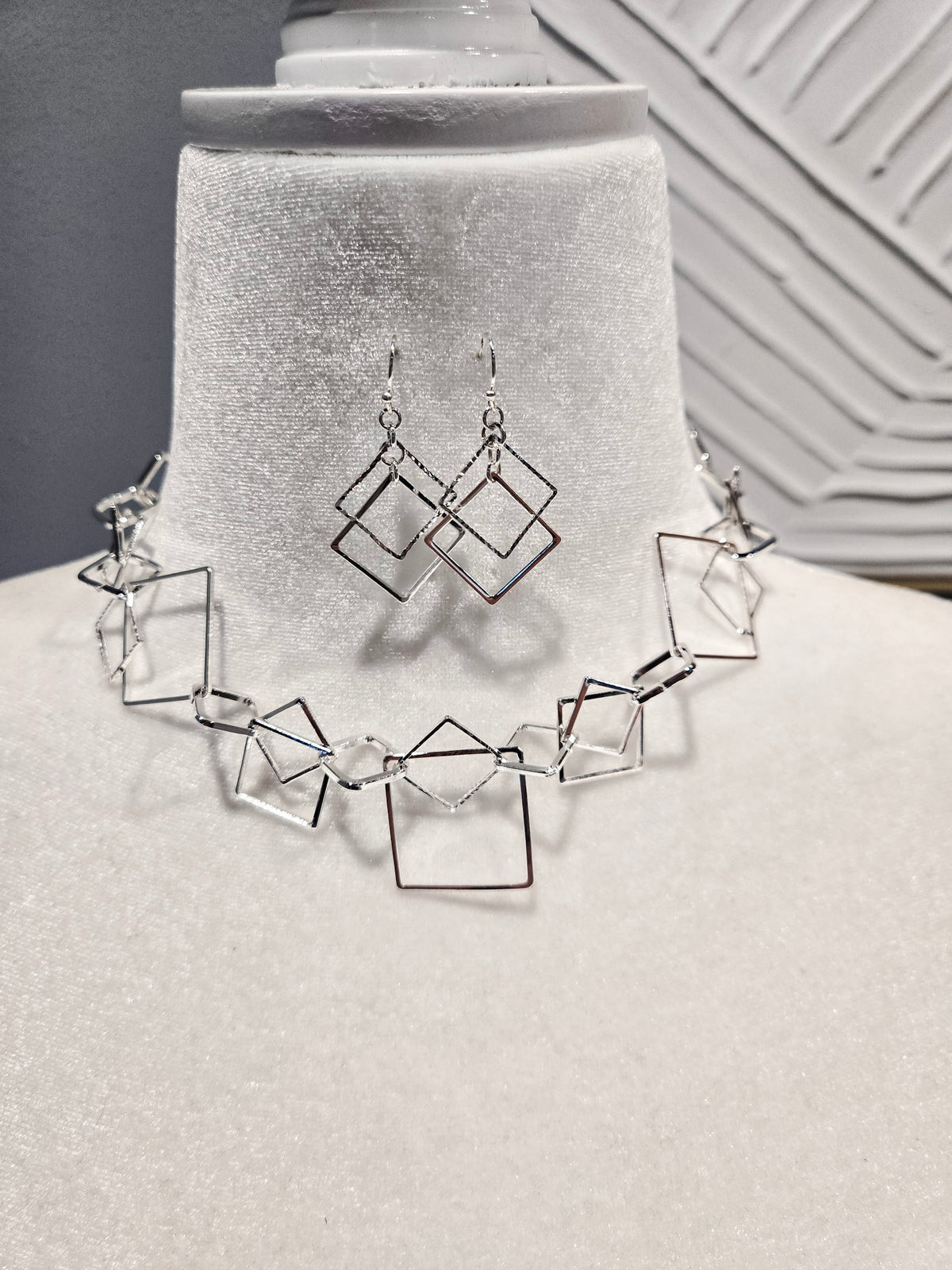 Square Edge Set