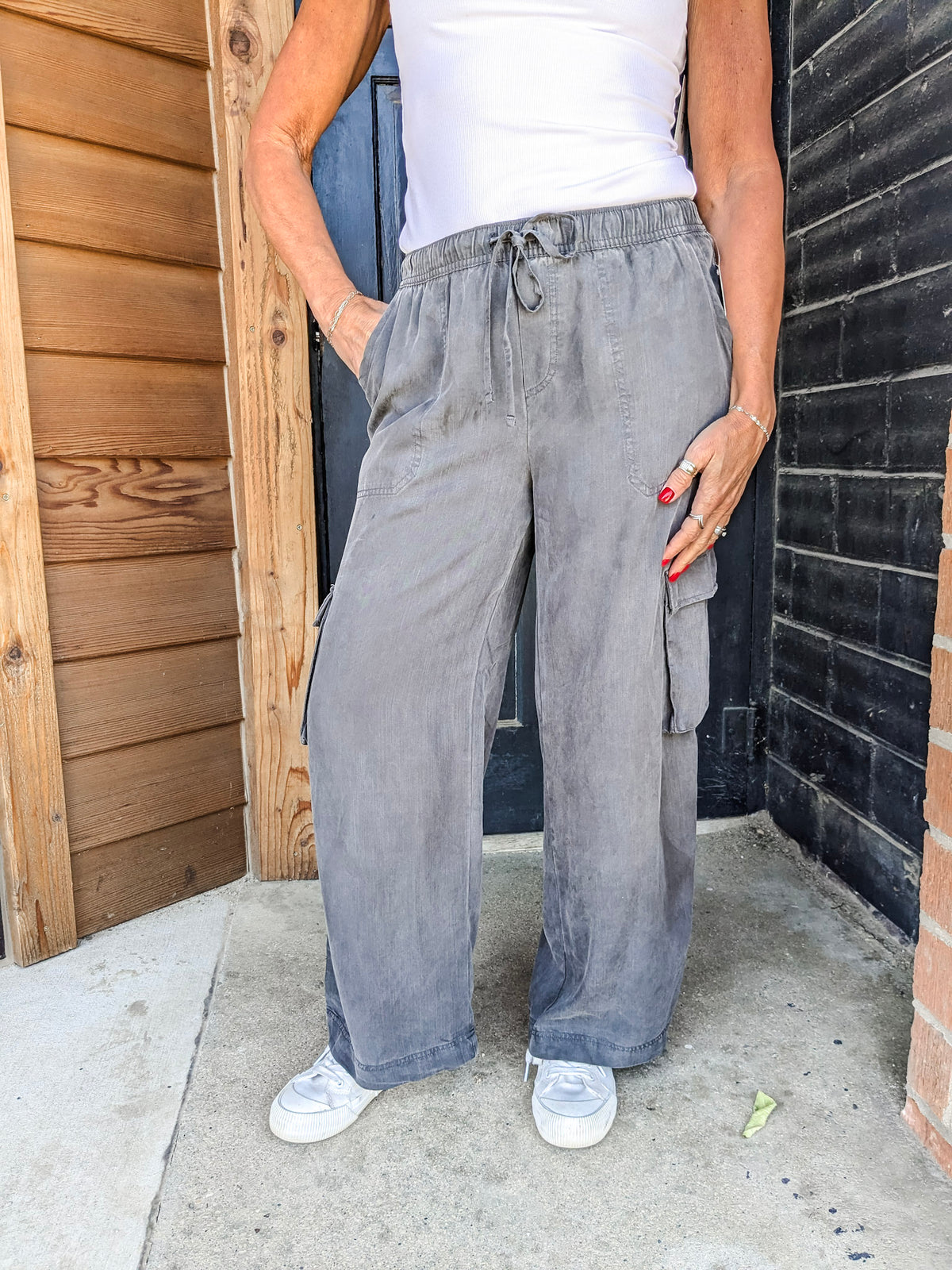 Tencel Wide Leg Cargo Pants